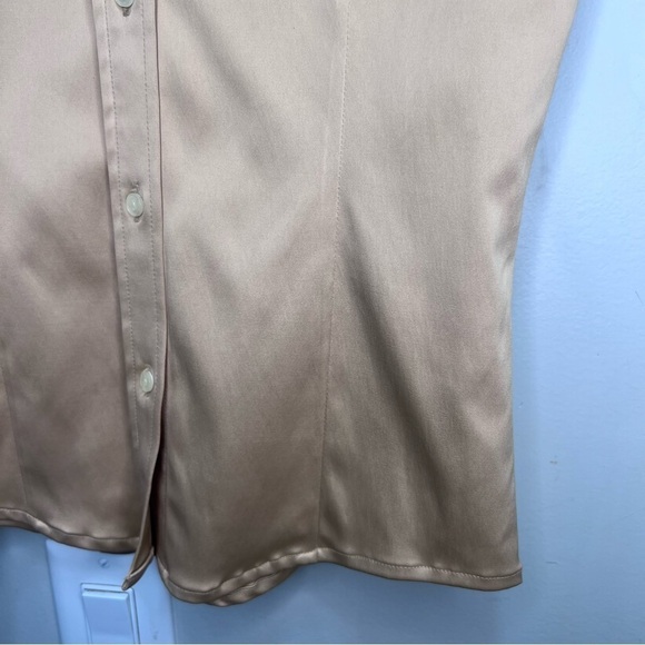 Donna Karan New York Gold Button Up Size Medium - Picture 5 of 7